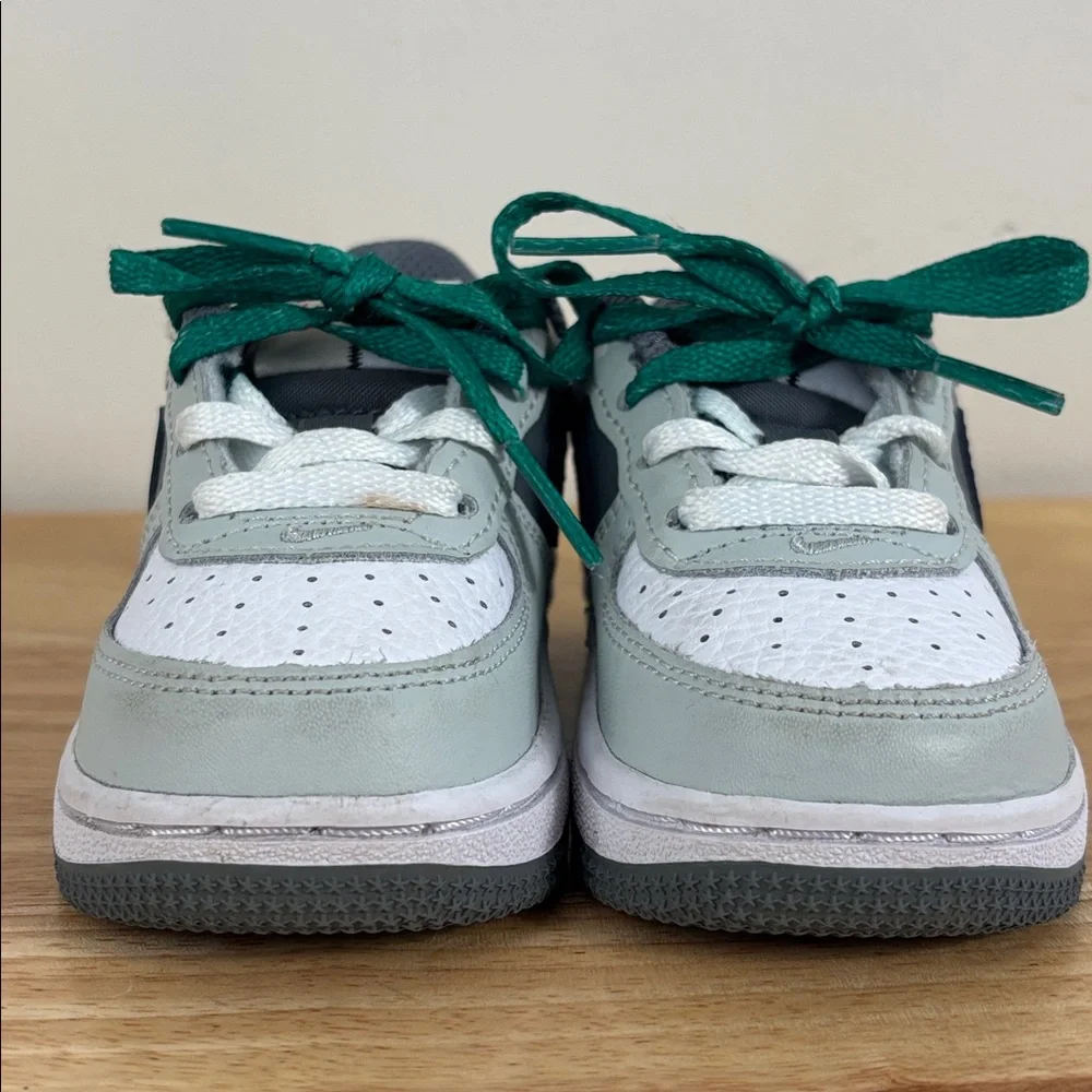 Baby Nike Air Force 1 LV8 1 Light Silver Deep Royal Blue size 5 FJ8788-001